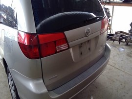 2005 TOYOTA SIENNA, SILVER, LE MODEL, 3.3L, FWD, AT.  Z26278